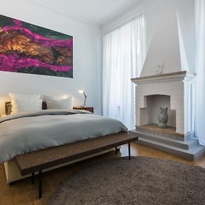 Kamer met een King Size Bed